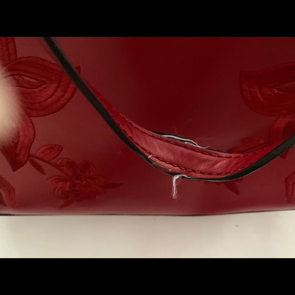 Guess Red with embroidery large purse - Picture 2 of 4